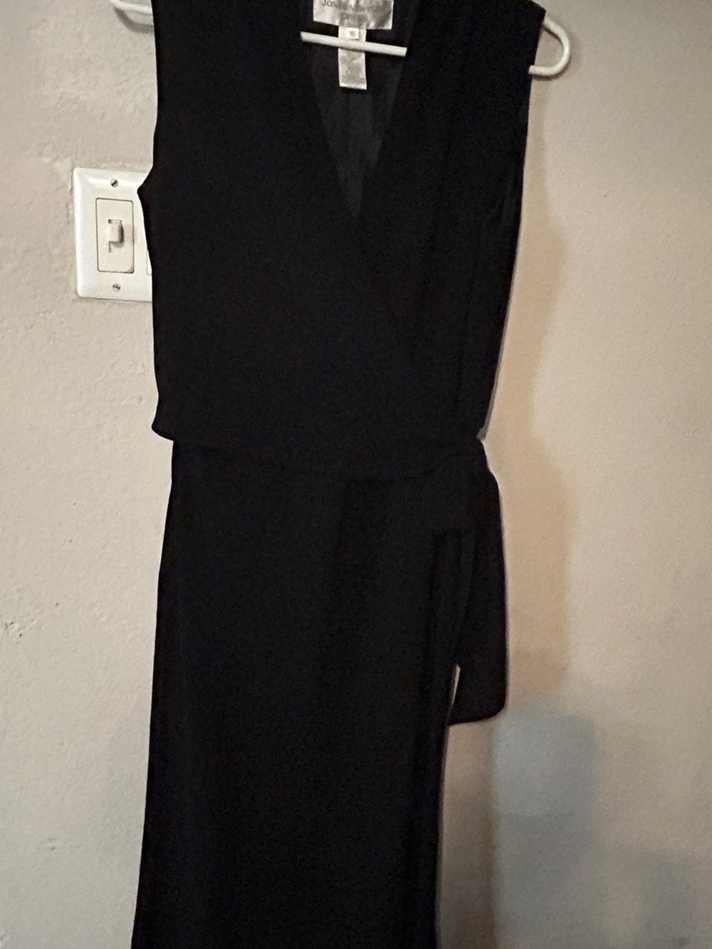 Jones New York Black Sleeveless Wrap Maxi Dress